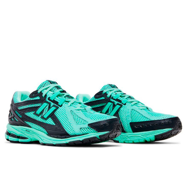 New Balance 1906R x size? Mint Green Black M1906RSB