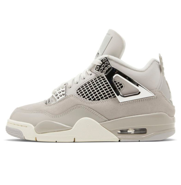 Jordan 4 Retro Frozen Moments AQ9129-001
