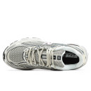 New Balance 740 Silver Beige