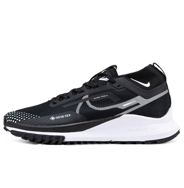 React Pegasus Trail 4 Gore-Tex Black White