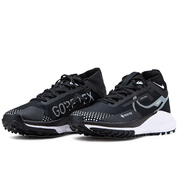 React Pegasus Trail 4 Gore-Tex Black White