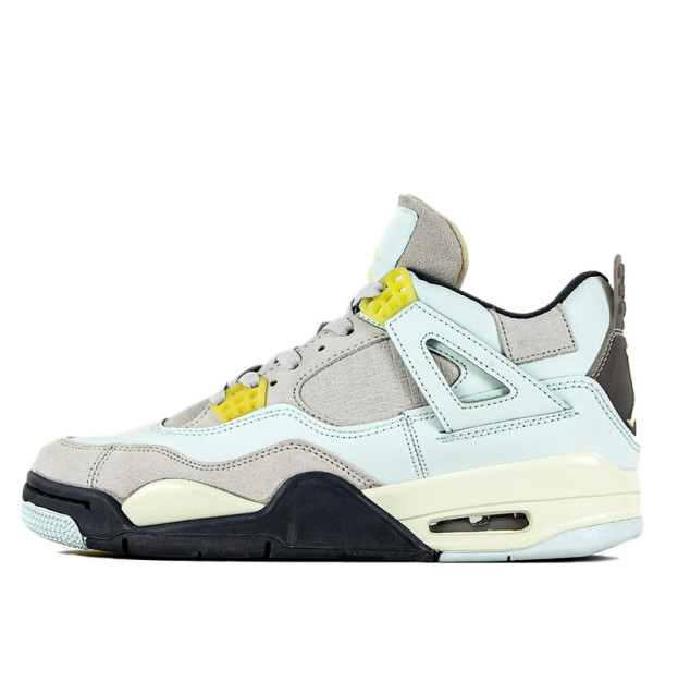 Jordan 4 Retro SE Craft Photon Dust