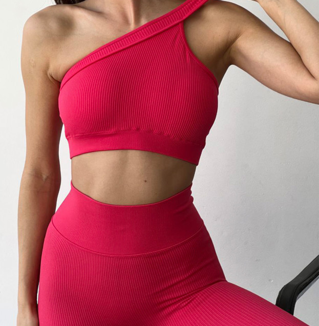 Топ Спортивний Червоний в Рубчик