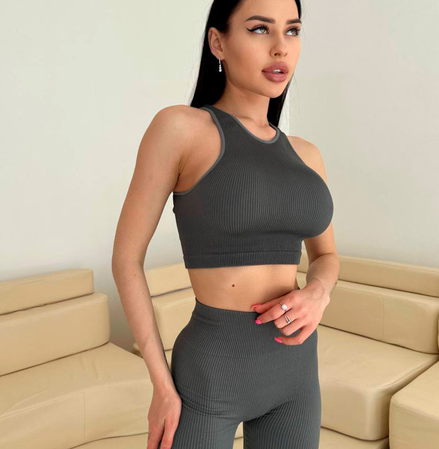 Топ Спортивний Сірий в Рубчик