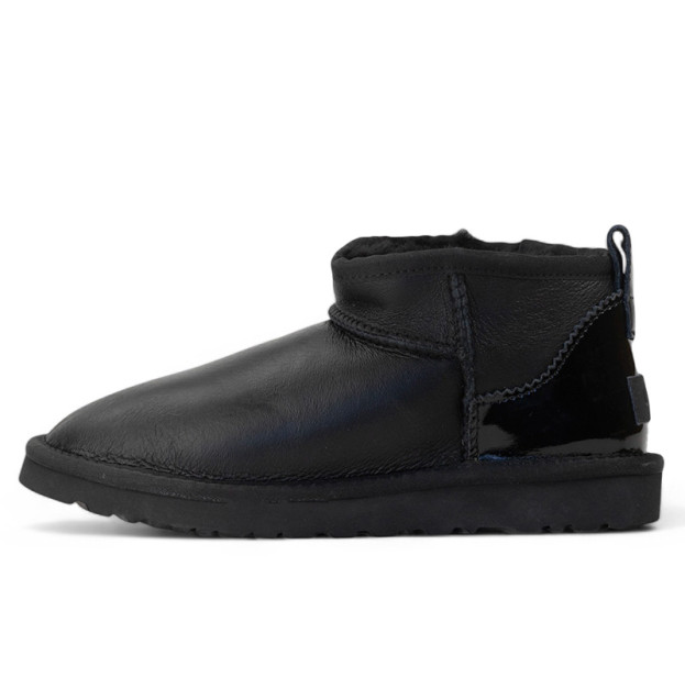 UGG Ultra Mini Leather Black Lacquer