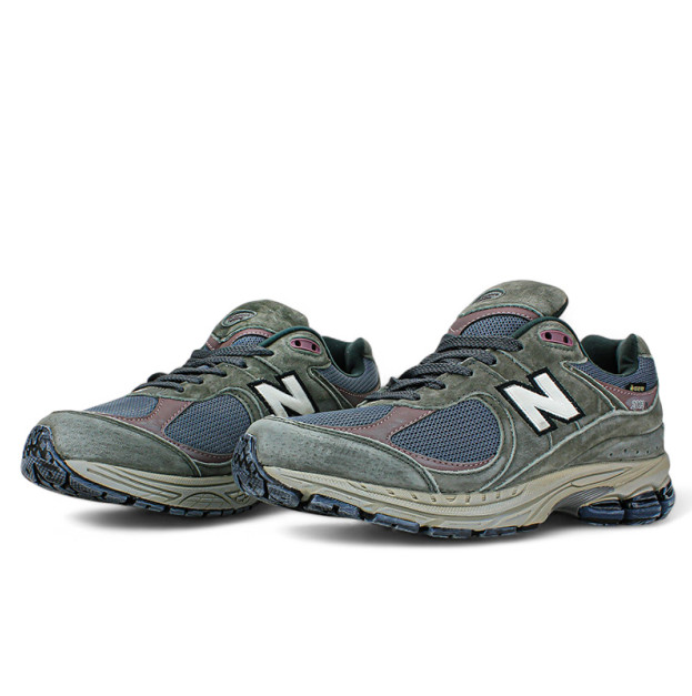 New Balance 2002R Grey Gore-Tex Magnet Mood Indigo M2002RXA
