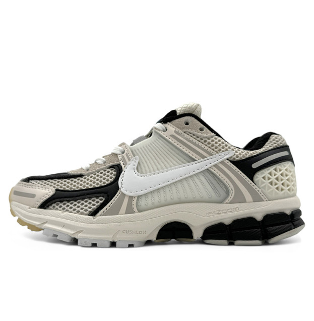 Nike Zoom Vomero 5 Supersonic FN7649-110