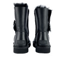 UGG Classic Short Bailey Button Leather