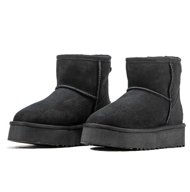 UGG Mini Black Platform